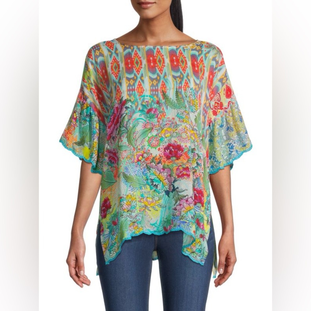 Johnny Was BELIZE ELOISE TOP
About 27" from shoulder to hem